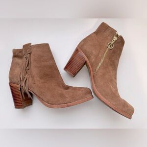 The Wishbone Collection Brown Suede Ankle with tassels Boots Size 8M